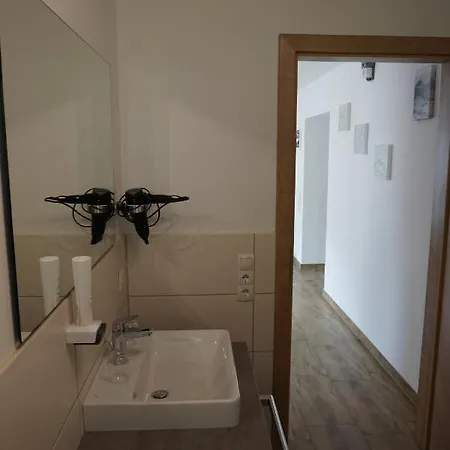 Haus Faninger كابرون