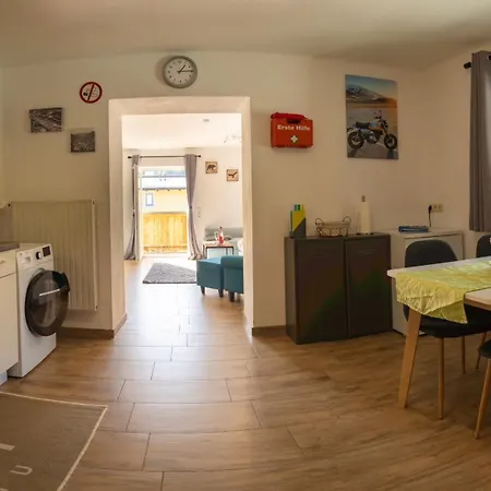 Haus Faninger - Summercard Included Apartment Kaprun